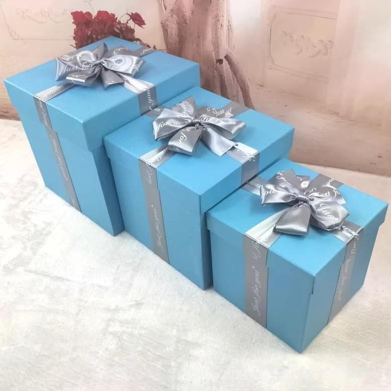 schikのギフトボックス クリスマス 誕生日 プレゼント 包装ボックス 大容量 ゴールド レッド ピンク ブルー パープル ウェディング デコレーション イベント 結婚式｜アングル2