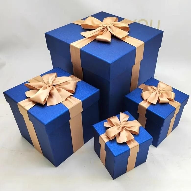 schikのギフトボックス クリスマス 誕生日 プレゼント 包装ボックス 大容量 ゴールド レッド ピンク ブルー パープル ウェディング デコレーション イベント 結婚式｜アングル3