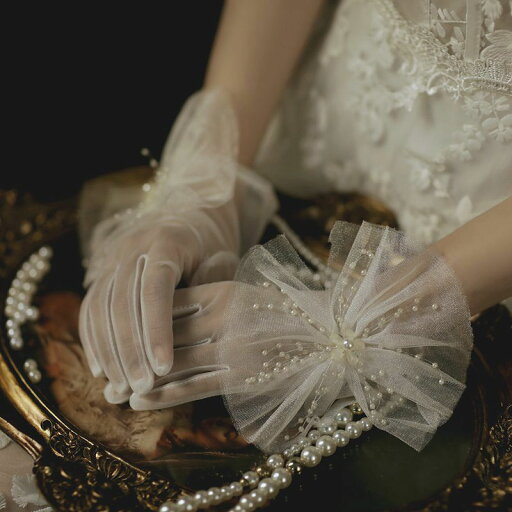 ブライダル グローブ glove パール ウェディング グローブ レース付き 花嫁手袋 結婚式 ショート グローブ 二次会 グローブ 上品 ショート 手袋 グローブ ショート ウエディング 小物 可愛い 優雅 披露宴 撮影道具 ブライダル グローブ glove パール ウェディング グローブ レース付き 花嫁手袋 結婚式 ショート グローブ 二次会 グローブ 上品 ショート 手袋 グローブ ショート ウエディング 小物 可愛い 優雅 披露宴 撮影道具