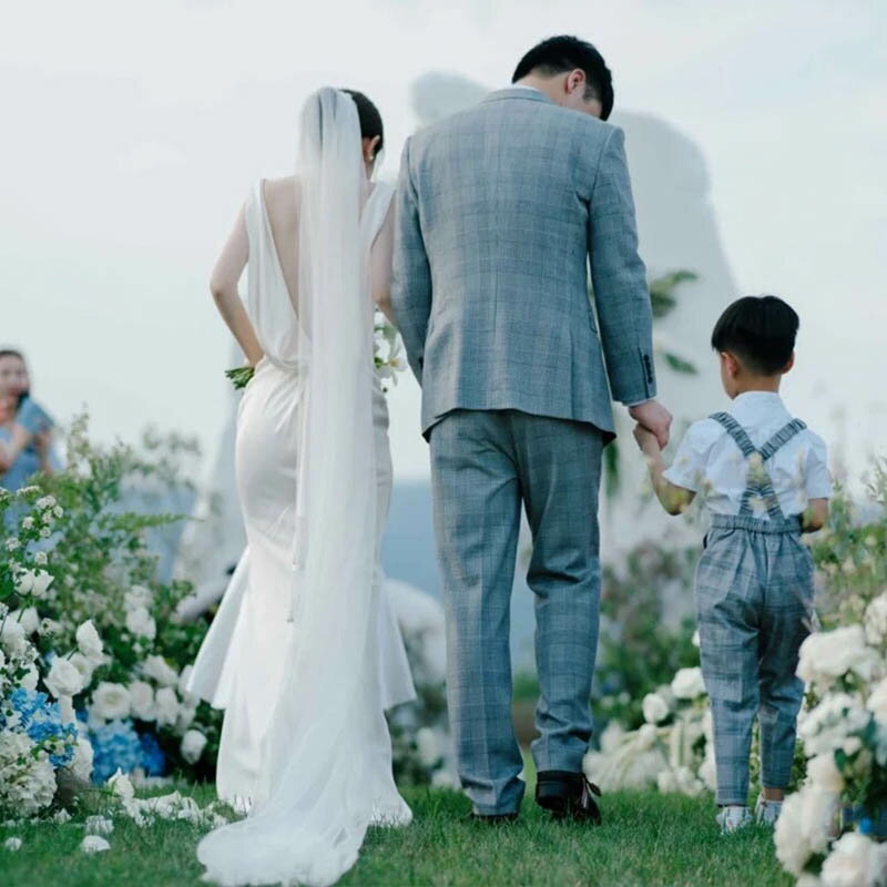 ウェディングドレス 花嫁 マーメイドドレス 結婚式 エレガント ロングドレス二次会 美シルエット ドレス wedding dress ロングワンピース トレーンタイプ トレーンドレス 着痩せ 前撮り パーティードレス バックレス セクシー 披露宴 お呼ばれ 食事会 フォーマル