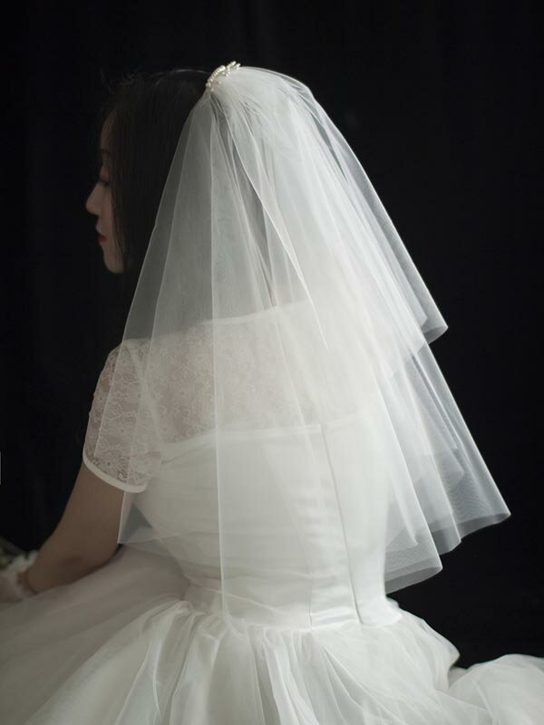 情熱の恋人 ウェディングベール フランスベール 結婚式 パーティー 披露宴 セミロング 手作りベール ベールダウン ベールアップ オフホワイト かため 立体感 造形しやすい ふんわり 優雅 ビンテージ 海外撮影 旅行結婚 撮影道具