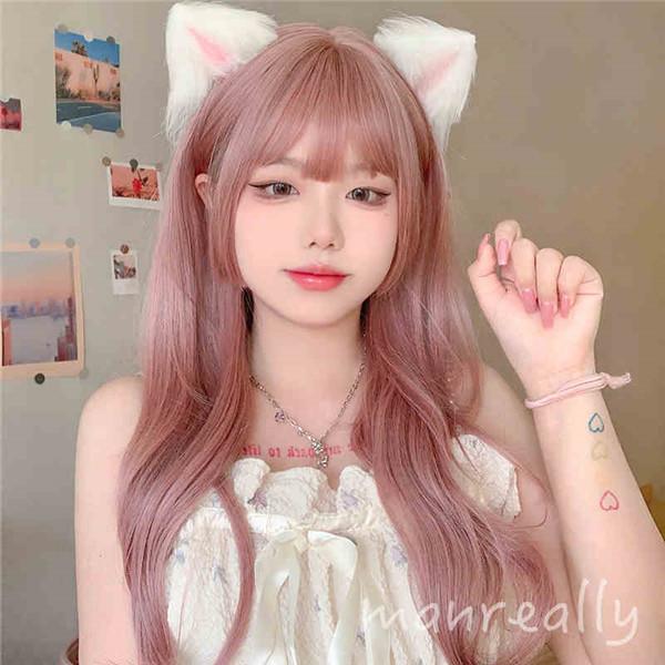 [ セット内容 ]ウィッグ/ヘアネット※こちらの商品は、個人差等ございますので、商品ご到着後、お客様により手くしやカット等多少の調節が必要な場合もございます。「記載のないアクセサリー、小物等は付属しません」[ カラー ]ピンク[ 素材 ]高温耐熱ファイバー[ サイズ ](cm)フリーサイズ：長さ約61cm※ご注意：詳しいサイズや注意点については、【商品情報・詳細】を必ずご確認ください。フルウィッグ ロング 自然 ウィッグ lolita 可愛い 超自然 ネット付 キュート 小顔 コスプレ ハロウィン wig かつら 小顔効果抜群 仮装 原宿 結婚式 パーティー 耐熱ウィッグ 韓国風 日常用 コスプレ ピンク dp116d4d4l9サイズ表（cm）フリーサイズ：長さ約61cm ※表記寸法と実寸値の多少の誤差はご容赦ください。「記載のないアクセサリー、小物等は付属しません」注意事項下記項目を必ずご一読頂き、ご了承の上ご注文をお願いします。● 閲覧環境により掲載写真と実際の商品の色合いが異なる場合があります。● モデルに小物を使う場合がございますが商品に含まれません。● 稀ではございますが製造過程・出荷過程で出来る細かなキズ・汚れ・ほつれ等がございます。細部まで気になる方のご購入はご遠慮ください。● 商品の仕様・デザインは製造元の都合により予告なく変更することがあります。また、突然の欠品等で商品手配の遅れや手配ができない場合がございますので、ご了承ください。● ボタンの穴が開いていない商品が稀にございますが不良品ではございません。● 海外製品のため品質表示タグのついていない商品もございます。● 万が一商品に不備があった場合の返品・交換は商品到着後5日以内とさせていただいております。期日以降はお受け致しかねます。● 土日祝祭日のご注文およびお問い合わせへの弊社からの回答は翌営業日以降となります。結婚式やイベントにて、ご友人と同じ商品をそれぞれ別にご購入予定のお客様へ● ご友人と同日にご注文・ご入金をお願い致します。（難しい場合、ご注文前にご相談ください）● ご注文の際にご注文手続きページにて【同じ商品を希望するご友人のお名前】欄に、該当するご友人のお名前を必ずご記入ください。● 製造元の都合により稀に商品の仕様（色味やデザイン等）が予告なく変更する場合や複数店舗販売の関係上、在庫切れが起こる場合がございます。● ご友人のお名前のご記入がなかった場合や、別日でのご購入、またはご入金が遅れてしまった等の理由による在庫切れ・仕様変更によるデザインの相違があった場合の交換、返品等は受け付けることができなくなりますのでご注意願います。お買い物ガイド　＞