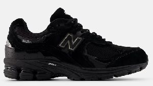 【送料無料】NB new balance ニューバランス U2002DXBブラック/ブラックメタリック