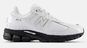 樂天商城 - 【送料無料】NB new balance ニューバランス U2002REホワイト/シルバーメタリック