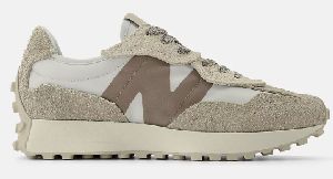 楽天市場】new balance 327 ベージュの通販