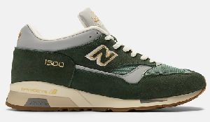 NB new balance ニューバランスMade in UK 1500 SSPコンブグリーン