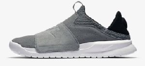 【送料無料】ナイキベナッシ スリップNIKE BENASSI SLP クールグレー/ホワイト/ブラック