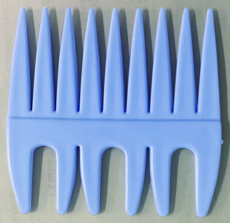 ポケットメッシュコーム【取り寄せ商品A】【美容師用 プロ用 理容師 サロン専売 美容学生 メンズカット レディースカット トリミングペット セルフカット 耐久性...