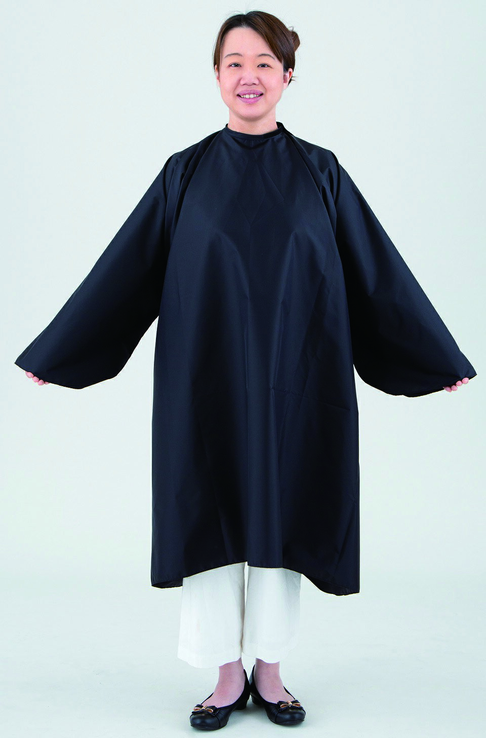 メイホー No.5030 袖付ヘアダイクロス やっこ ブラック【取り寄せ商品A】【プロ用 美容師用 理容師用 サロン専売 軽量 耐久性 使いやすい 動きやすい ...