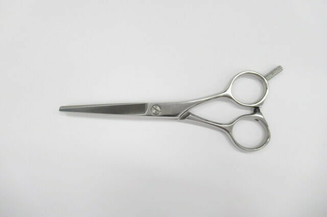 【中古】BCランク【メーカー不明】 シザー ハサミ鋏 はさみ 美容師・理容師 5.1インチ 右利き :H-2482