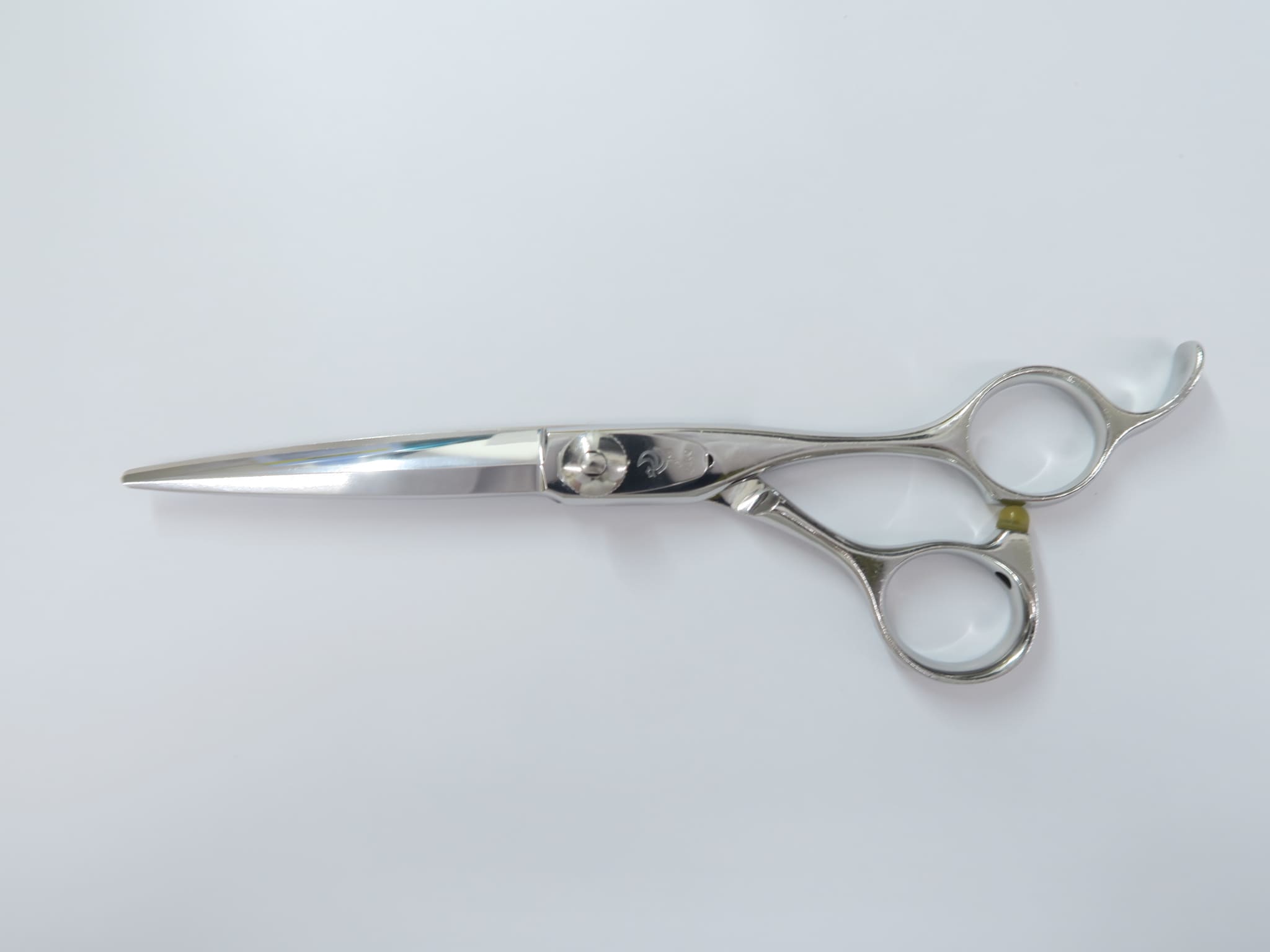 Cランク【edge エッジ】 F26-60 シザー 美容師・理容師 6.2インチ 右利き 【中古】:H-7094