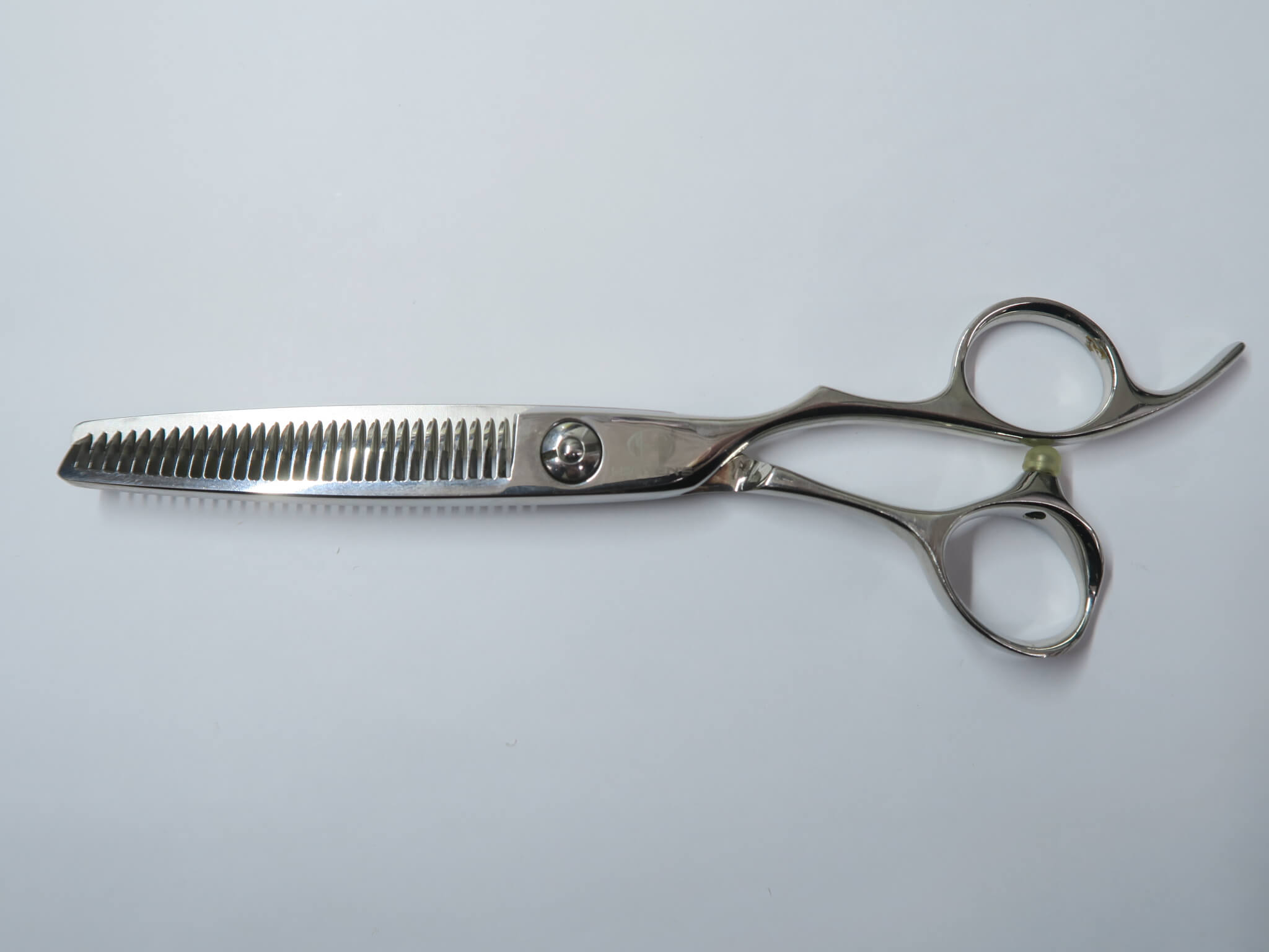 Bランク【HEAVENS SCISSORS ヘヴンスシザーズ】 Andre UN セニング 美容師・理容師 6.0インチ 右利き 【中古】:H-7392