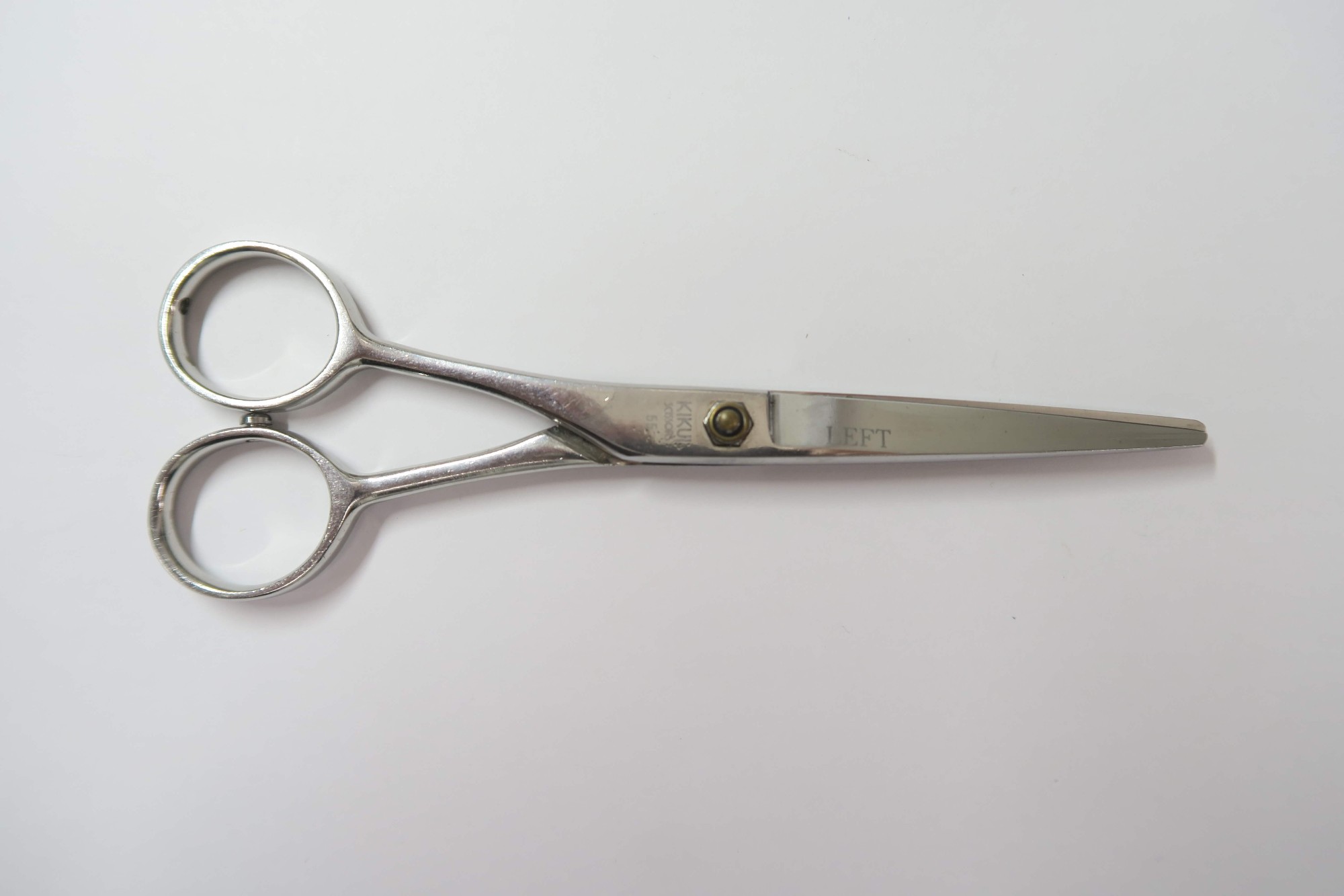 Cランク【KIKUI SCISSORS キクイシザーズ】 55 シザー 美容師・理容師 5.4インチ 左利き 【中古】:I-940