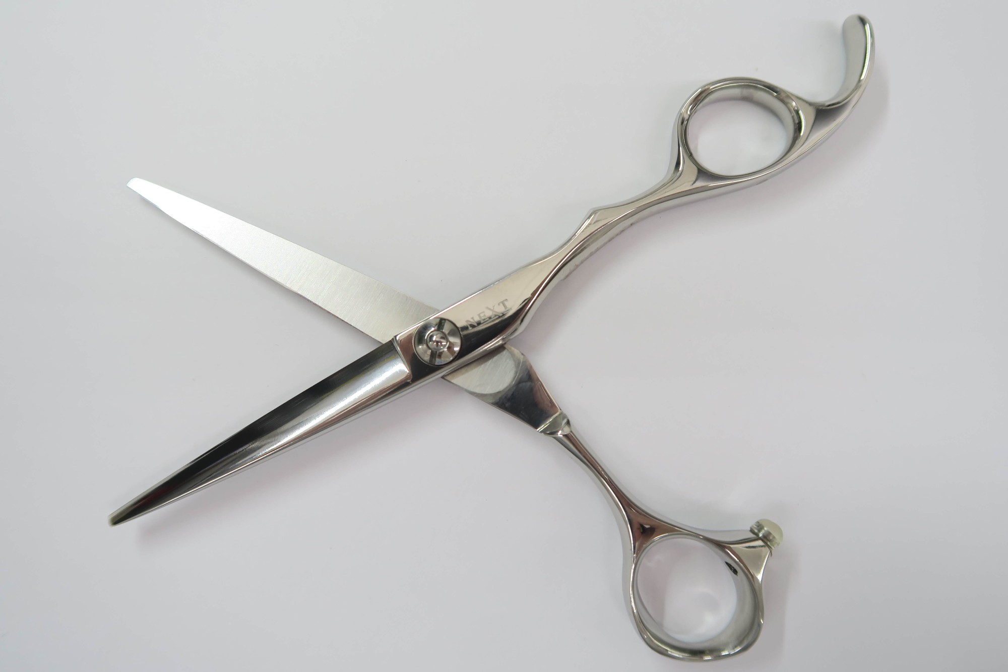 Bランク【NEXT SCISSORS】 シザー 美容師・理容師 5.8インチ 右利き 【中古】:H-8301