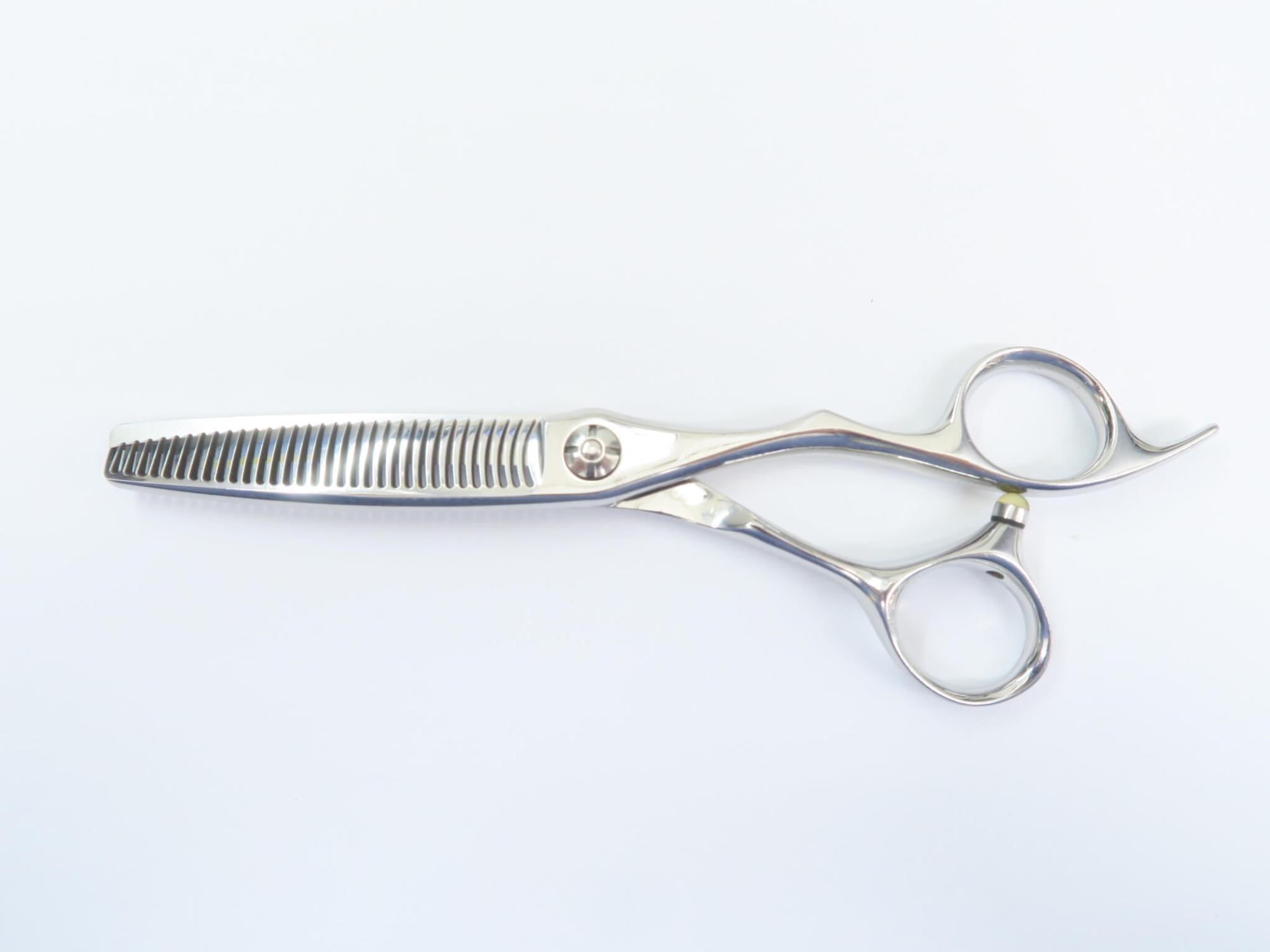 Cランク【SCISSORS JAPAN シザーズジャパン】 QF30%31i11 N セニング 美容師・理容師 6.0インチ 右利き 【中古】:I-972のサムネイル