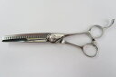 Cランク【ナルトシザー naruto scissors】 三梳きスラストゆうB27 セニング 美容師・理容師 6.2インチ 右利き 【中古】:H-8433