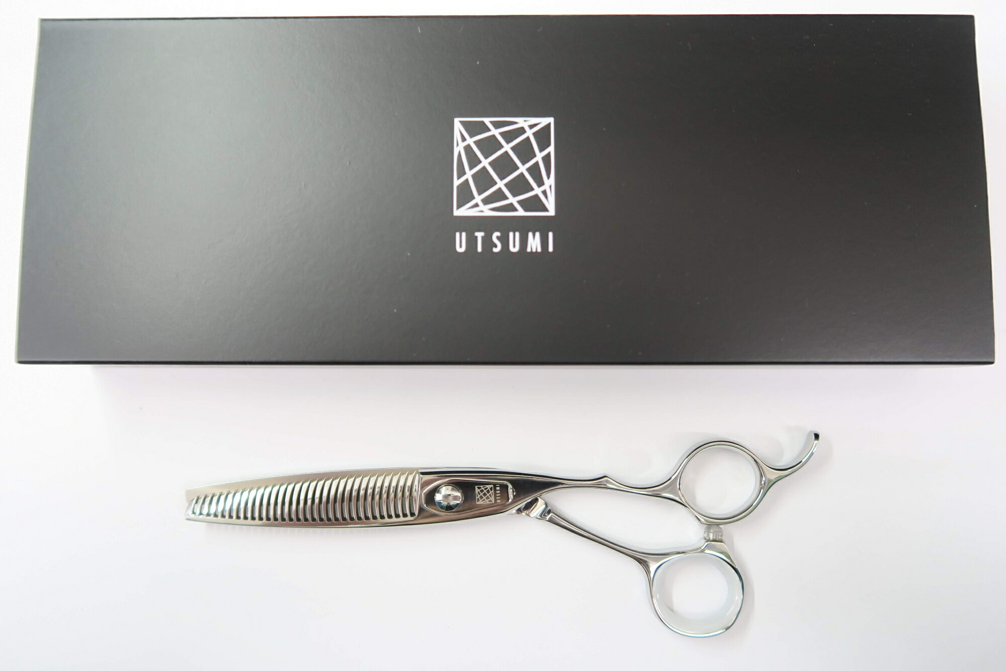 Sランク【UTSUMI ウツミ 内海】 RD30 セニング 美容師・理容師 6.0インチ 右利き 【中古】:G-1158