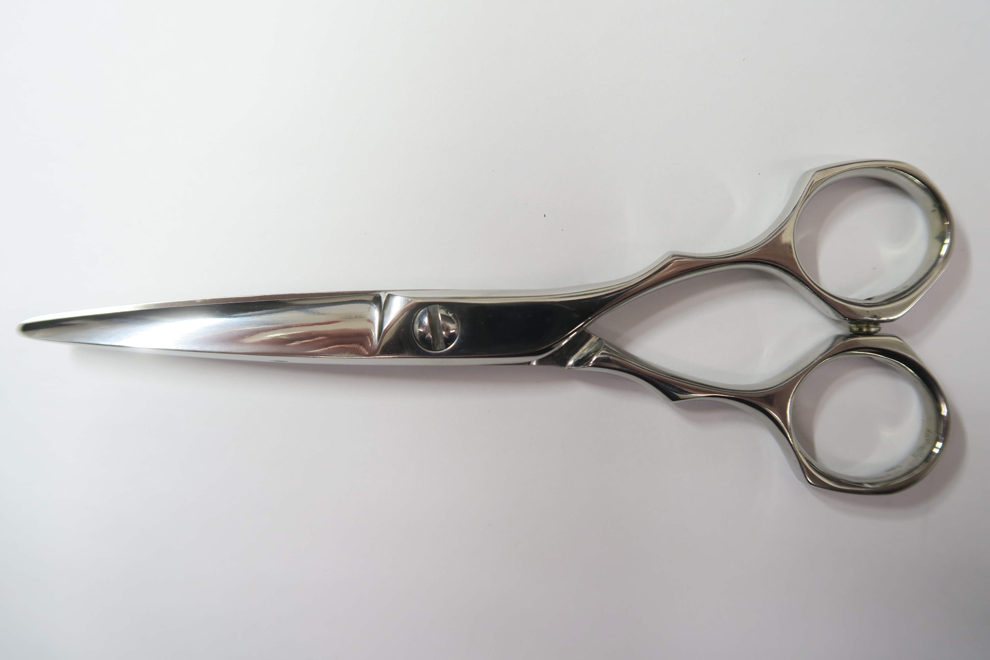 Bランク【メーカー不明】 シザー 美容師・理容師 5.8インチ 右利き 【中古】:H-8619