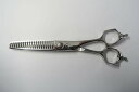 Cランク【MIZUTANI SCISSORS ミズタニシザーズ】 ACRO YURAGI 4 セニング 美容師・理容師 5.9インチ 右利き 【中古】:G-11...