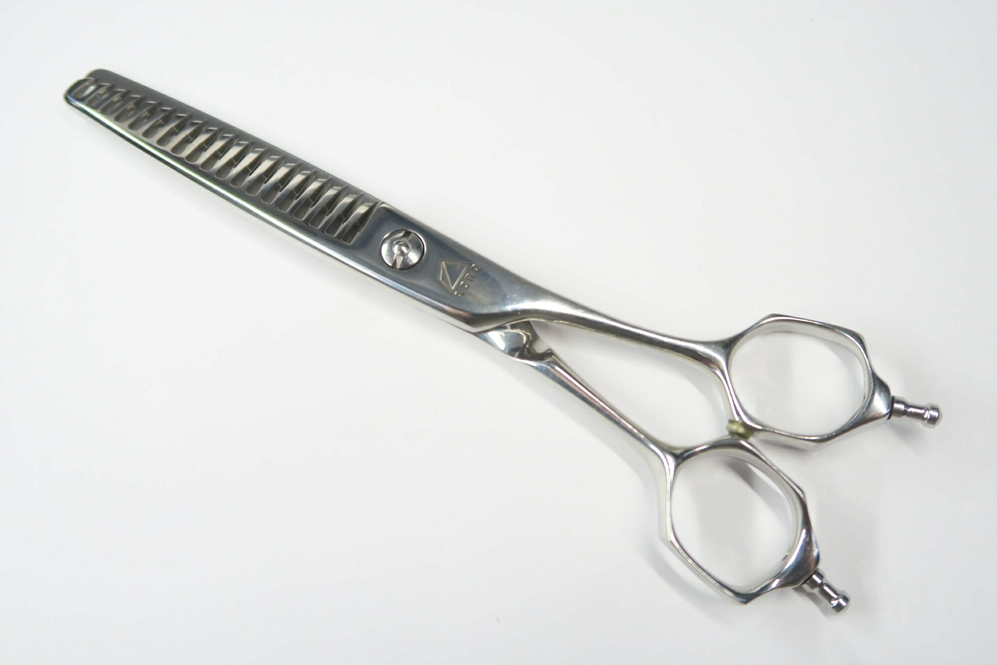 Cランク【MIZUTANI SCISSORS ミズタニシザーズ】 ACRO YURAGI 6 セニング 美容師・理容師 6.0インチ 右利き 【中古】:H-10749