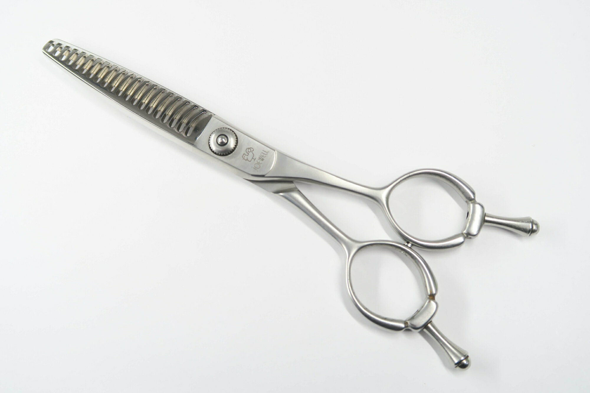 商品情報メーカージョーウェル joewell型番GXG-20商品管理番号H-10813利き手 右利きはさみのタイプセニングハンドルメガネインチ数5.9重量(g)55.5カット率 % (約の数値)15-20状態ランクB切れ味目安としてティッシ...