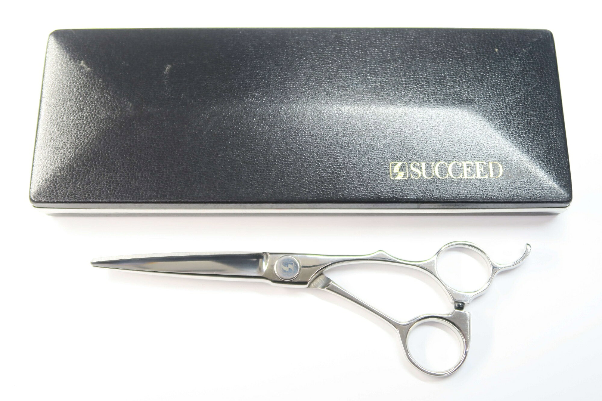 Bランク【SUCCEED サクシード】 ELLENA エレーナ EL60os シザー 美容師・理容師 6.0インチ 右利き 【中古】:G-1571