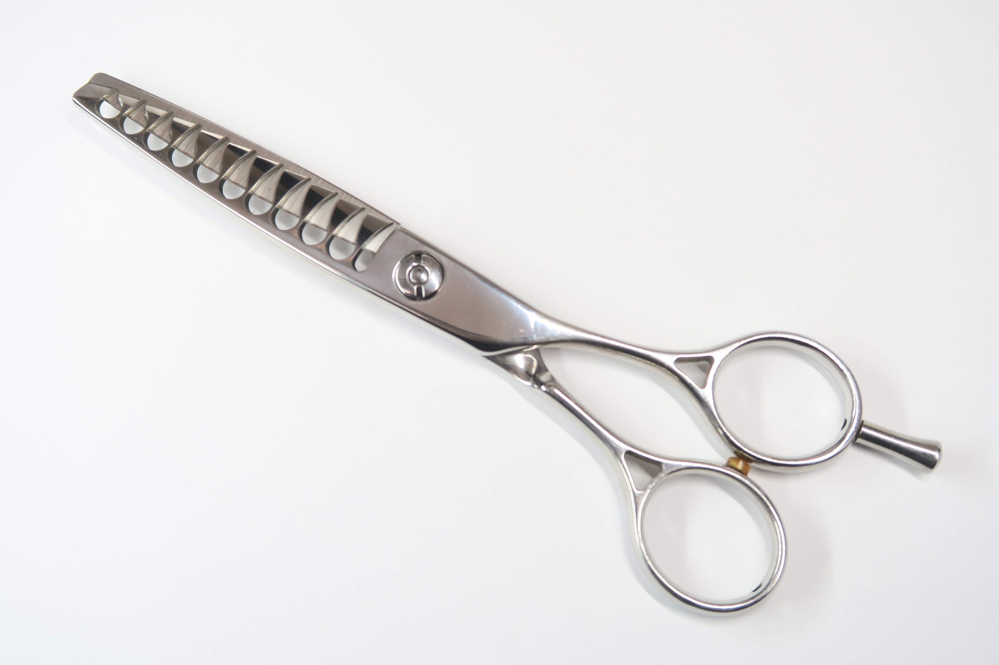 Cランク【FLYING SCISSORS フライングシザーズ】 Ts11 セニング 美容師・理容師 5.9インチ 右利き 【中古】:H-11080