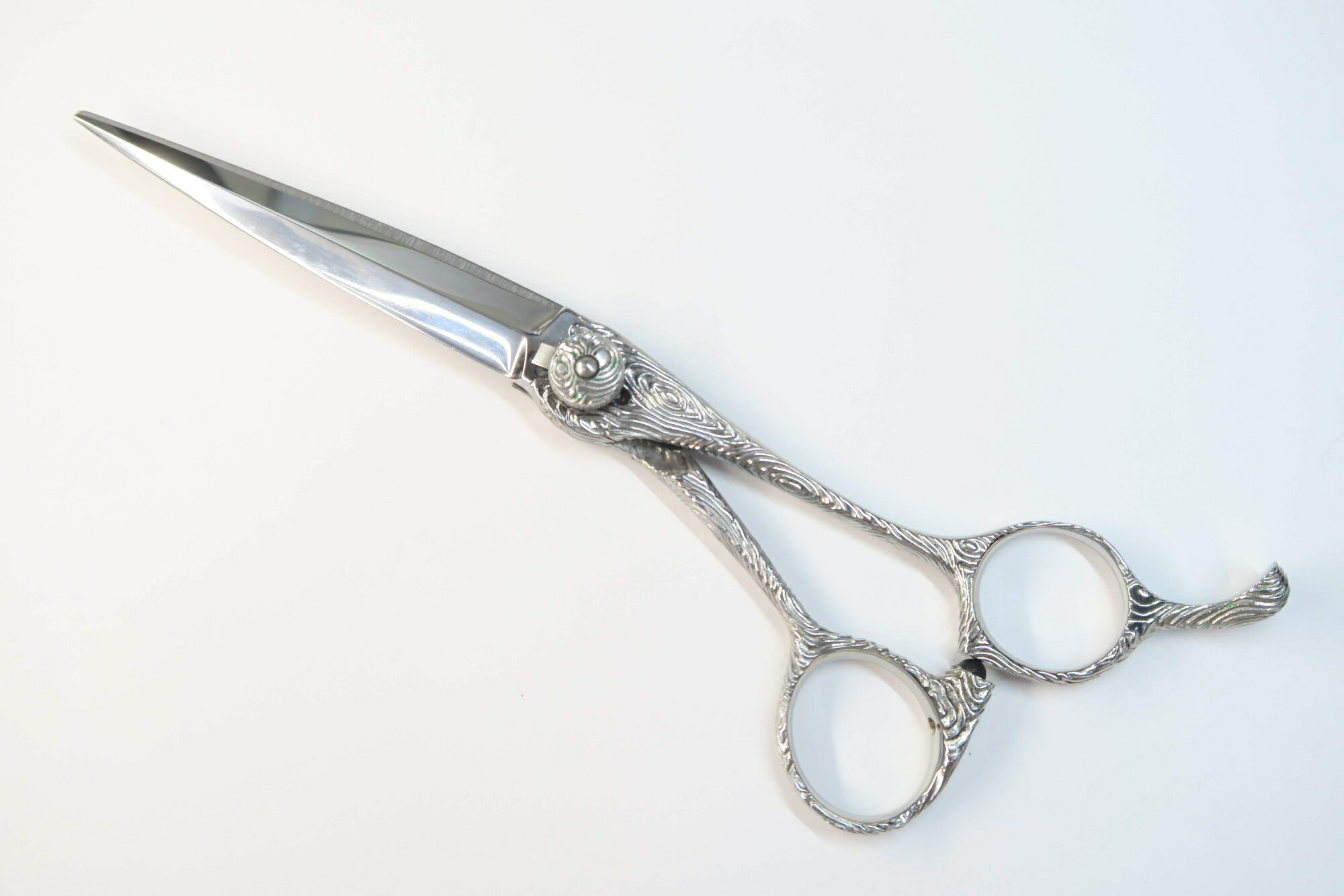 Cランク【ナルトシザー naruto scissors】 フライングZ木目 シザー 美容師・理容師 6.5インチ 右利き 【中古】:H-11126