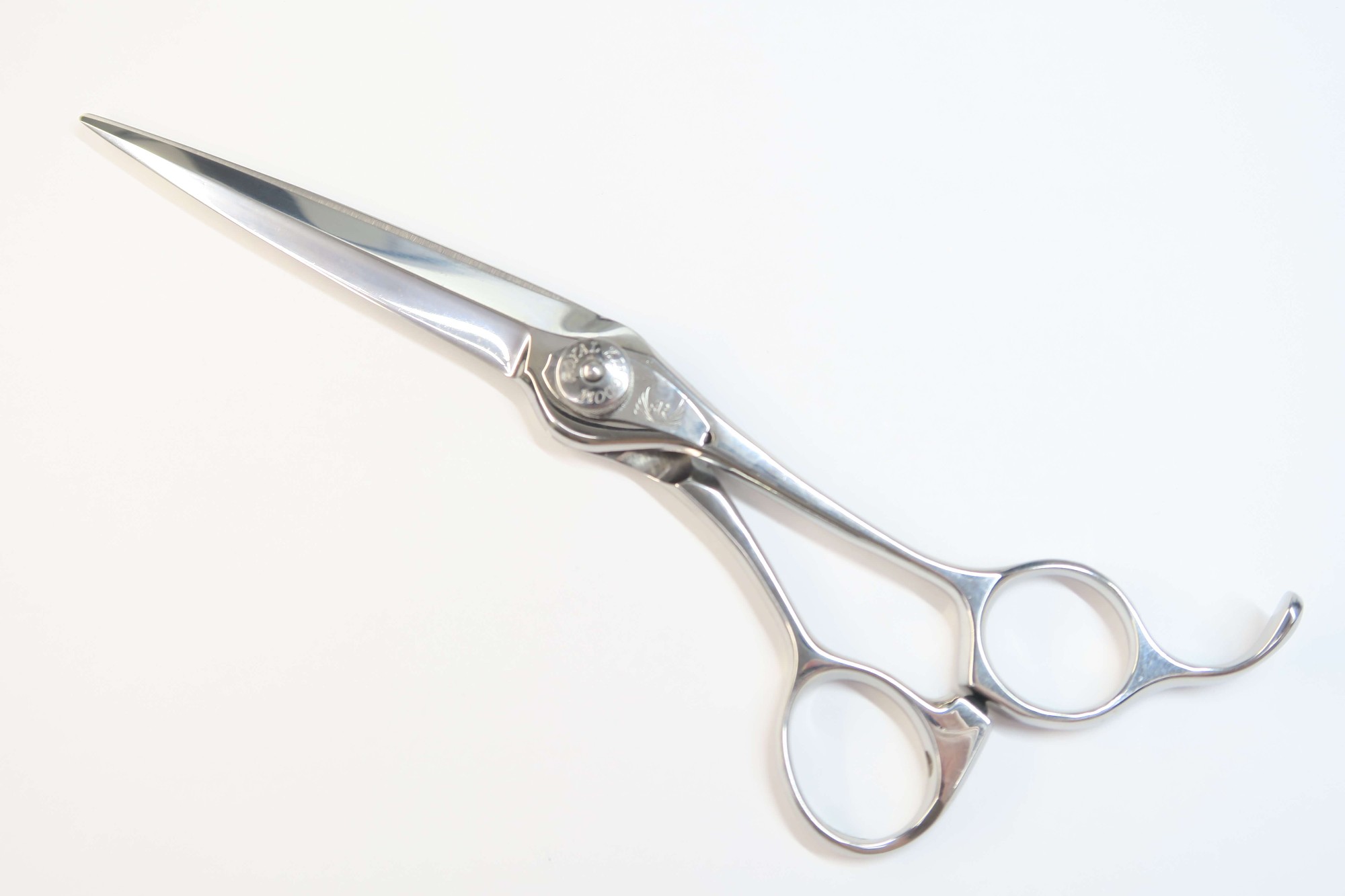 Cランク【ナルトシザー naruto scissors】 ミカドラインZ シザー 美容師・理容師 6.8インチ 右利き 【中古】:H-11136