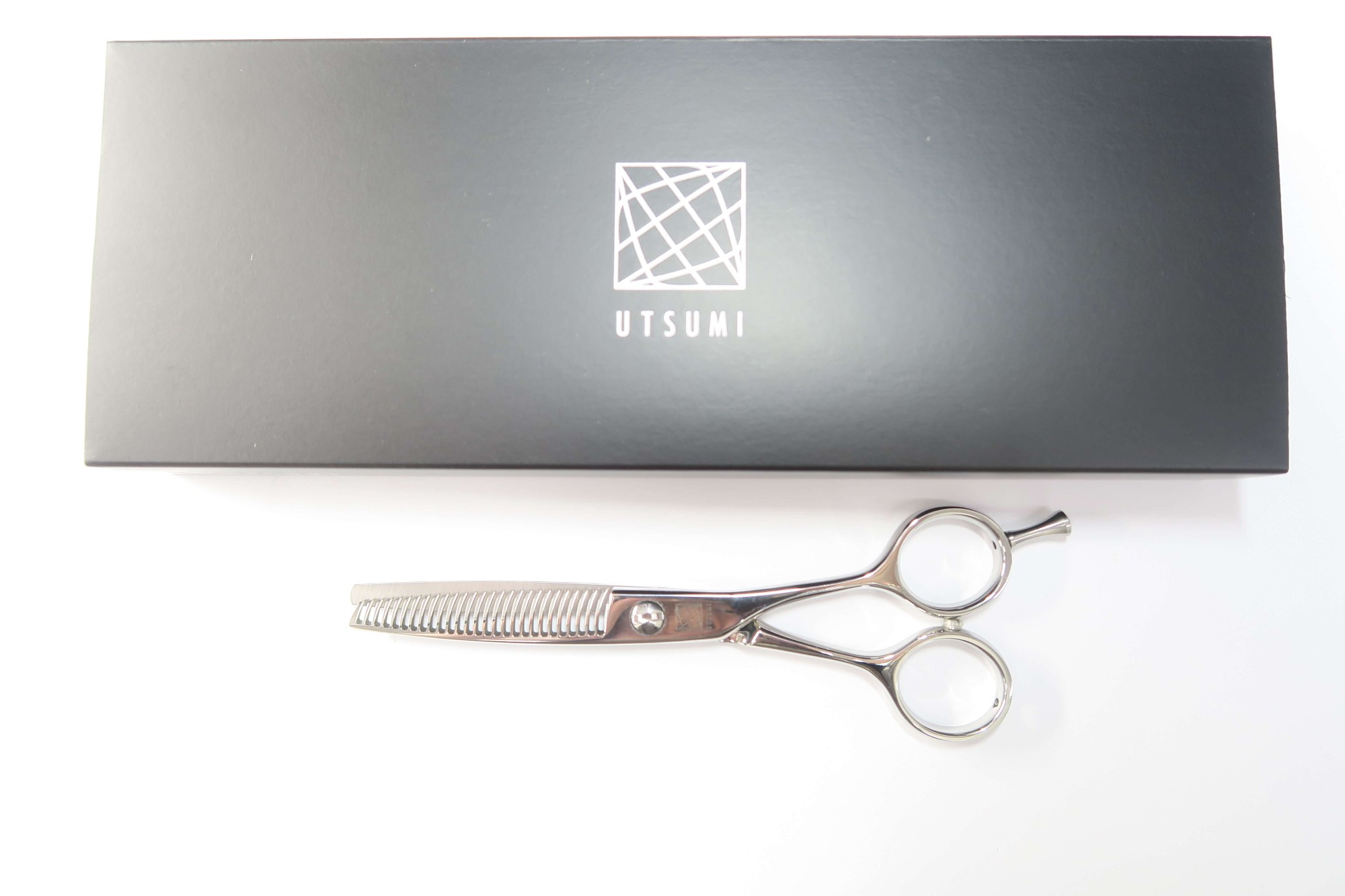 Sランク【UTSUMI ウツミ 内海】 Therapy-star20 セニング 美容師・理容師 5.75インチ 右利き 【中古】:G-1621