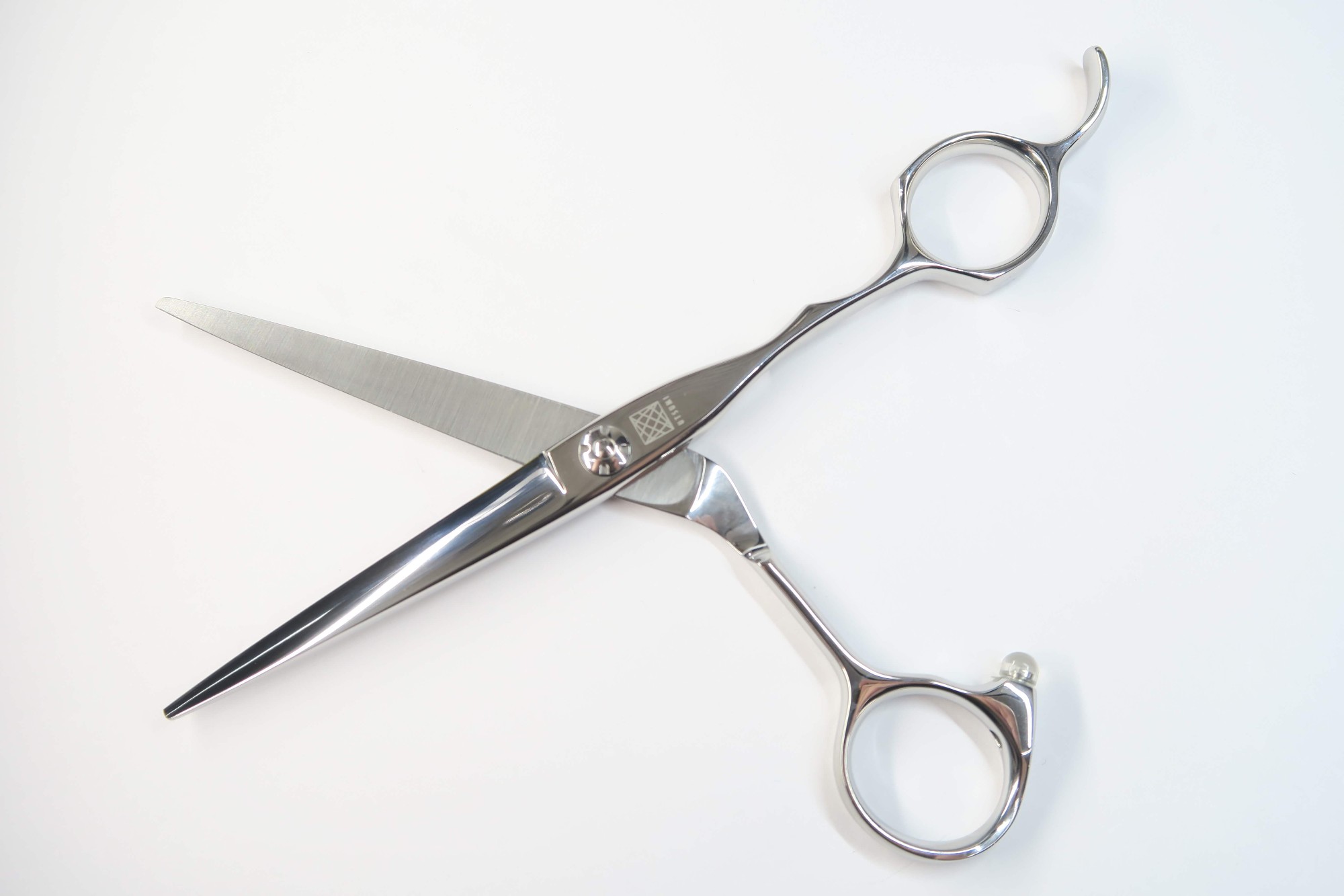 Sランク【UTSUMI ウツミ 内海】 OL575 シザー 美容師・理容師 5.75インチ 右利き 【中古】:G-1644 scissors-10019741 中古シザー買取販売専門店Kittemi サンプル画像2