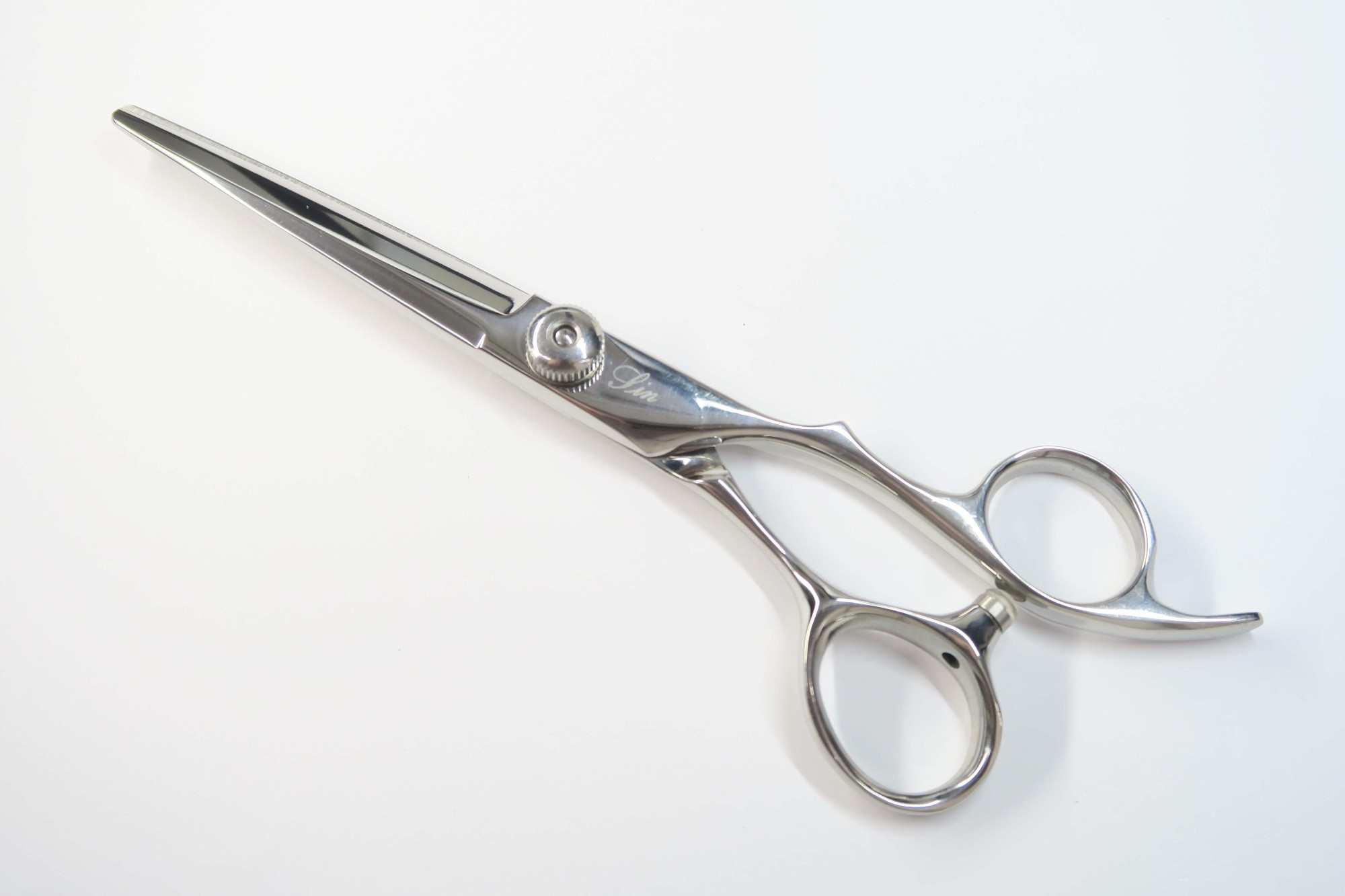 Haircut Scissors - Bランク【神田文一商店】 Sin 5.75 シザー 美容師・理容師 6.0インチ 右利き 【中古】:H-11181