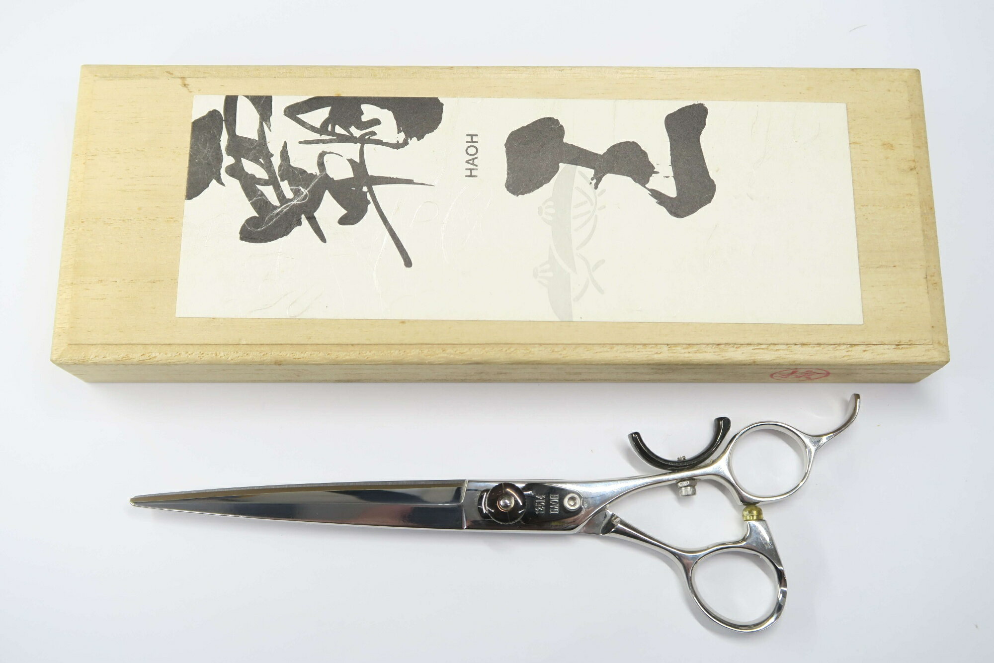 樂天商城 - Bランク【柳生 YAGYU】 覇王 HAOH XK70 シザー 美容師・理容師 7.0インチ 右利き 【中古】:G-1750