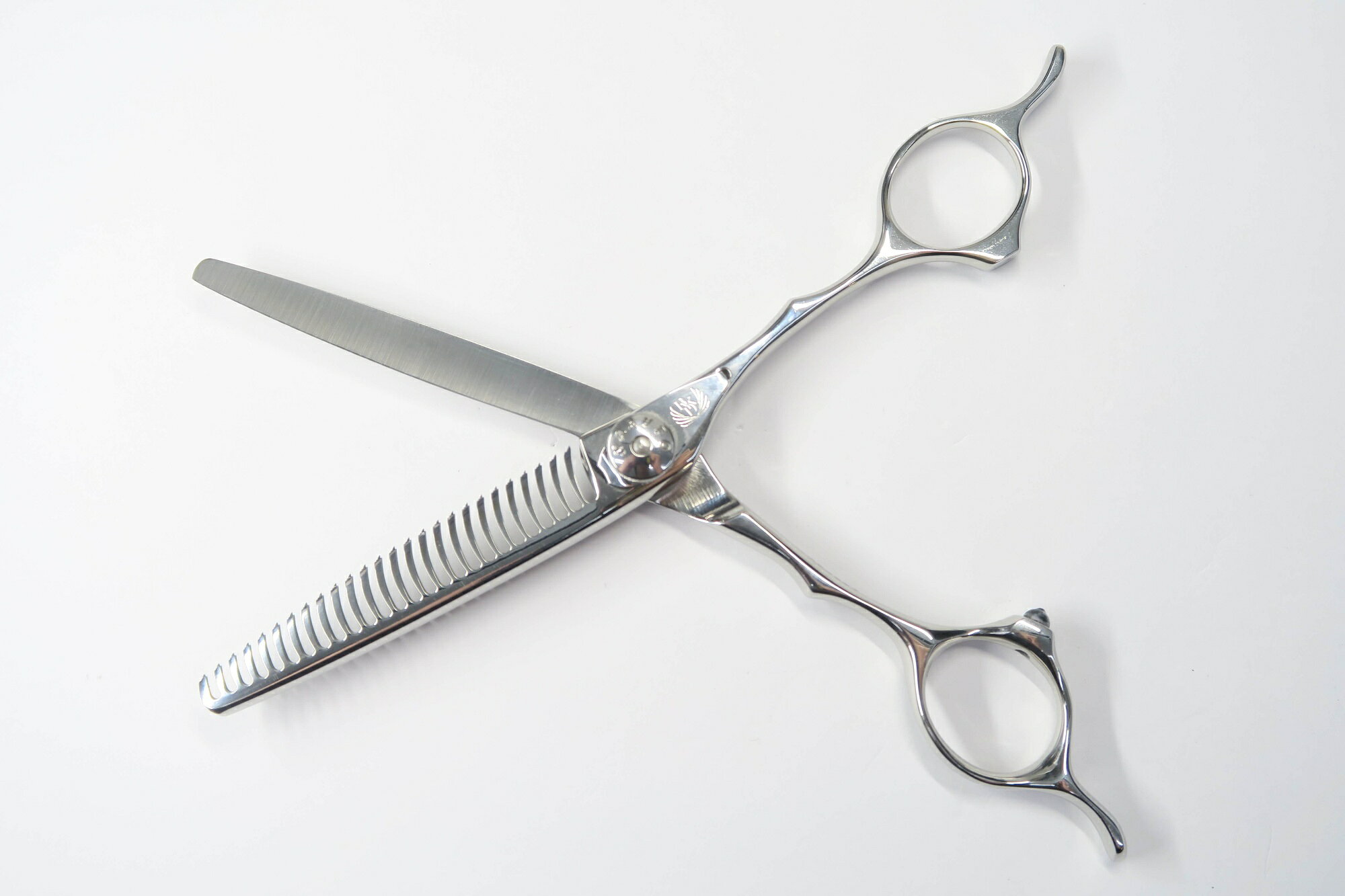 Cランク【ナルトシザー naruto scissors】 三梳きトラントS26 セニング 美容師・理...