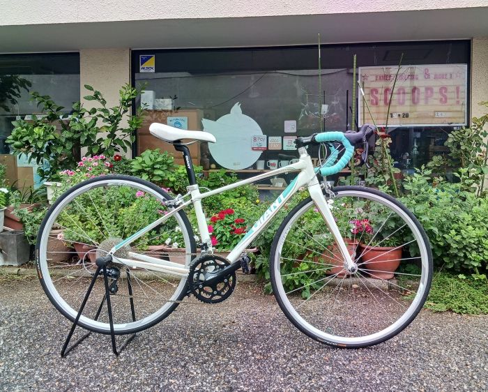 ジャイアント リブ GIANT Liv 軽量ロードバイク 700c アルミ 自転車 通勤 ジテ通
