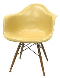 イームズ　ハーマンミラー　オリジナルバタースコッチ　アームシェル・チェアー　【ドゥエルベース付】herman miller　EamesArmshell with Dowel base