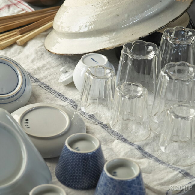 東屋 / 麻布十四番 50×70センチ