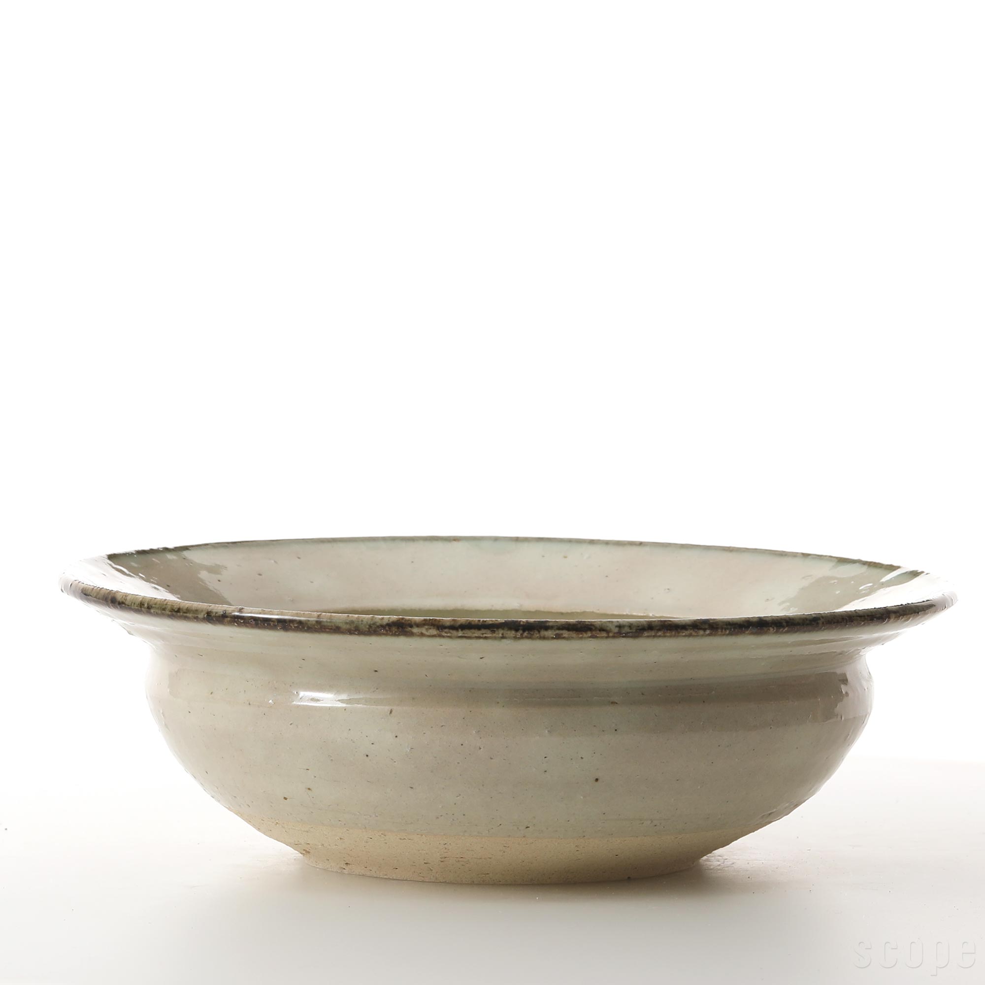 【0022】東屋 / カブト鉢 皮鯨鉄錆