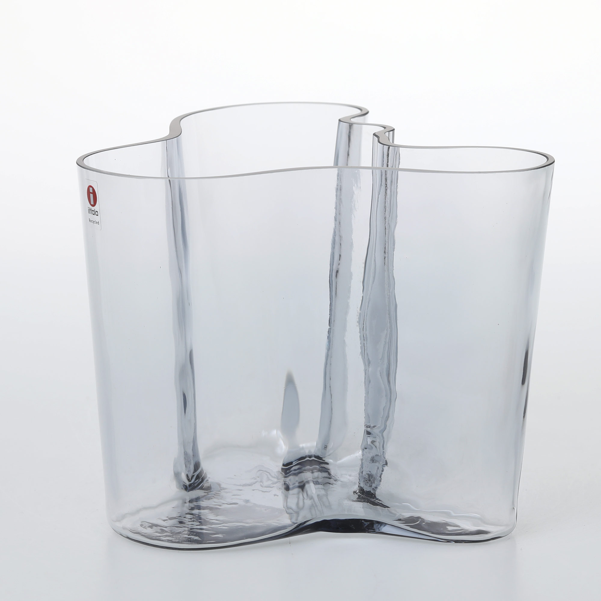【0189】イッタラ / アアルト ベース 140mm リサイクルエディション [iittala / Alvar Aalto Vase]