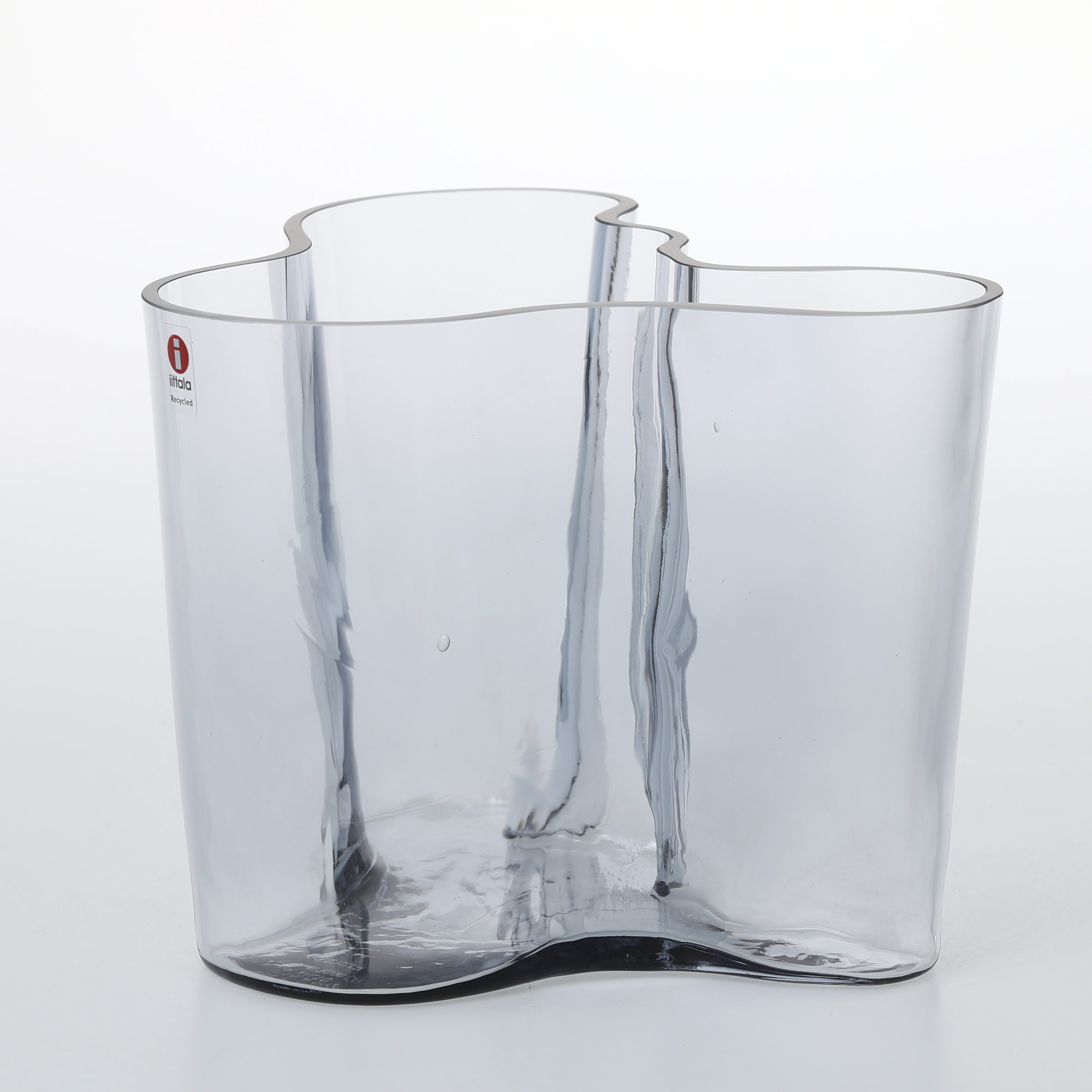 【0192】イッタラ / アアルト ベース 140mm リサイクルエディション [iittala / Alvar Aalto Vase]