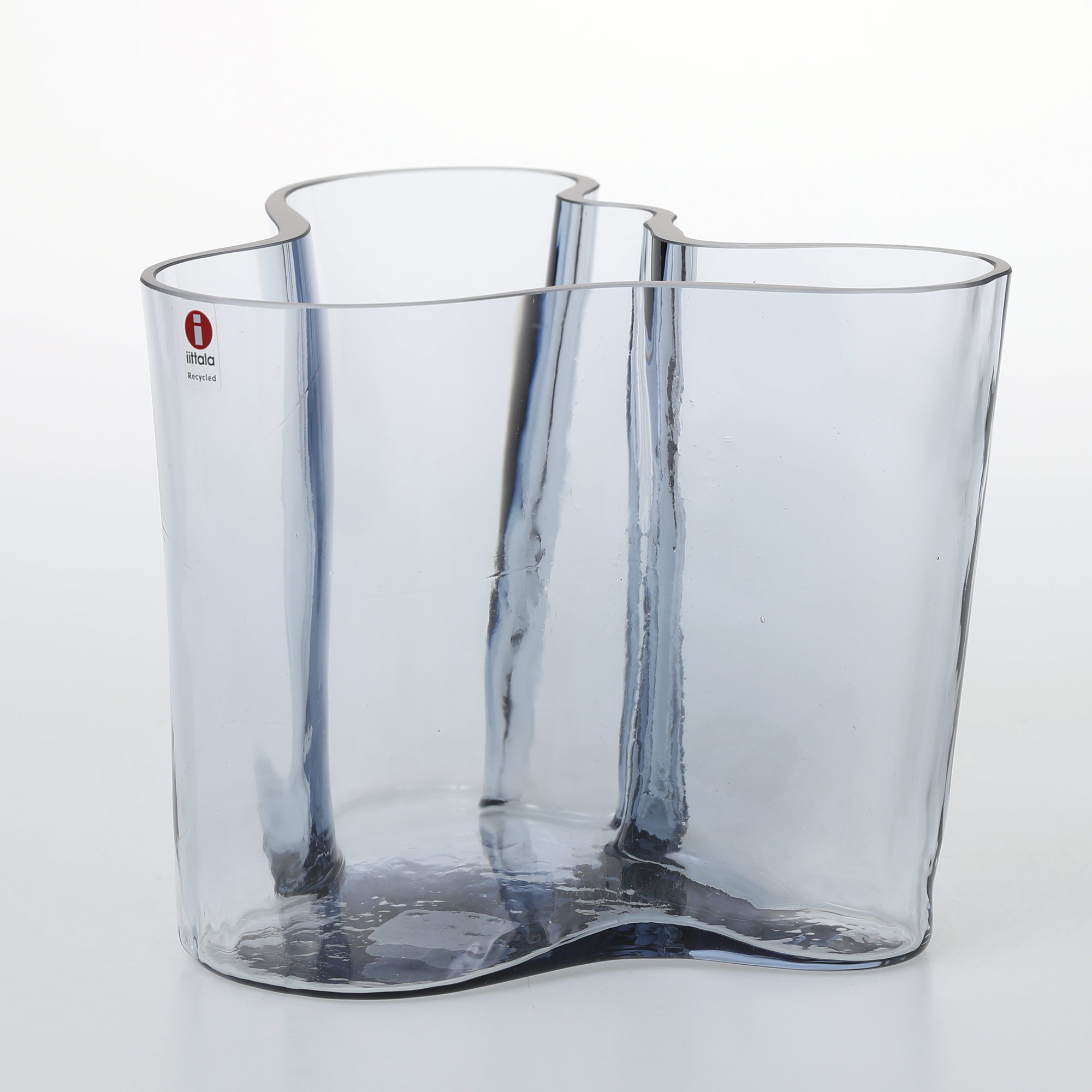 【0197】イッタラ / アアルト ベース 140mm リサイクルエディション [iittala / Alvar Aalto Vase]