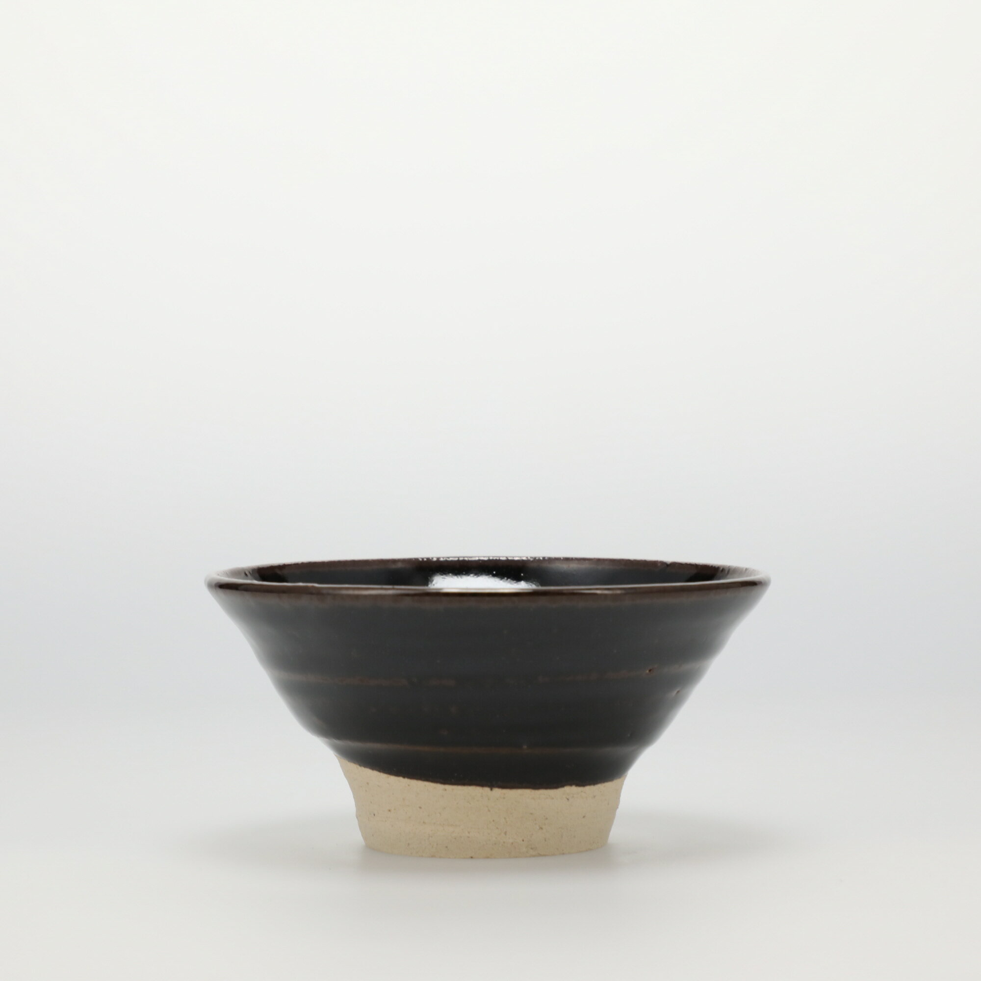 【0567】東屋 / 伊賀 飯碗 黒飴