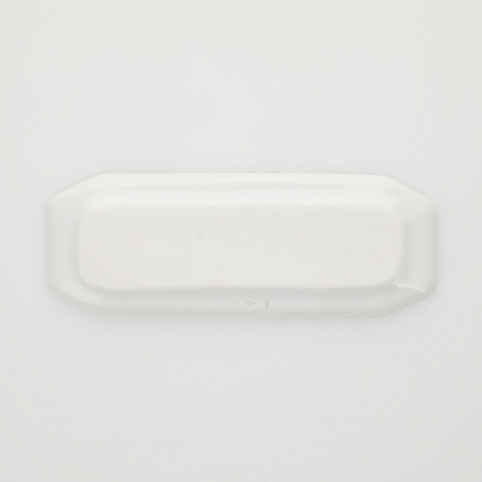 【0200】東屋 / 隅切 長角