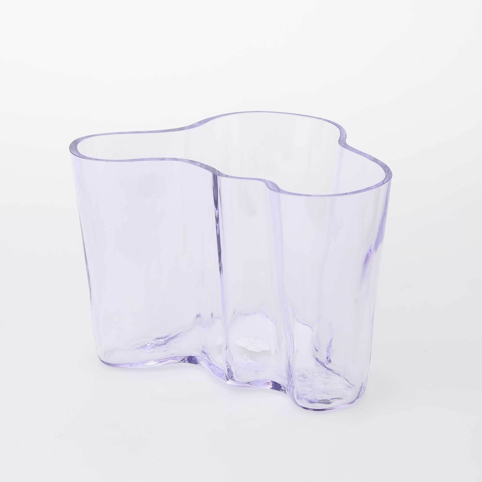 【0056】イッタラ / アアルト ベース 140mm ライトライラック [iittala / Alvar Aalto Vase]