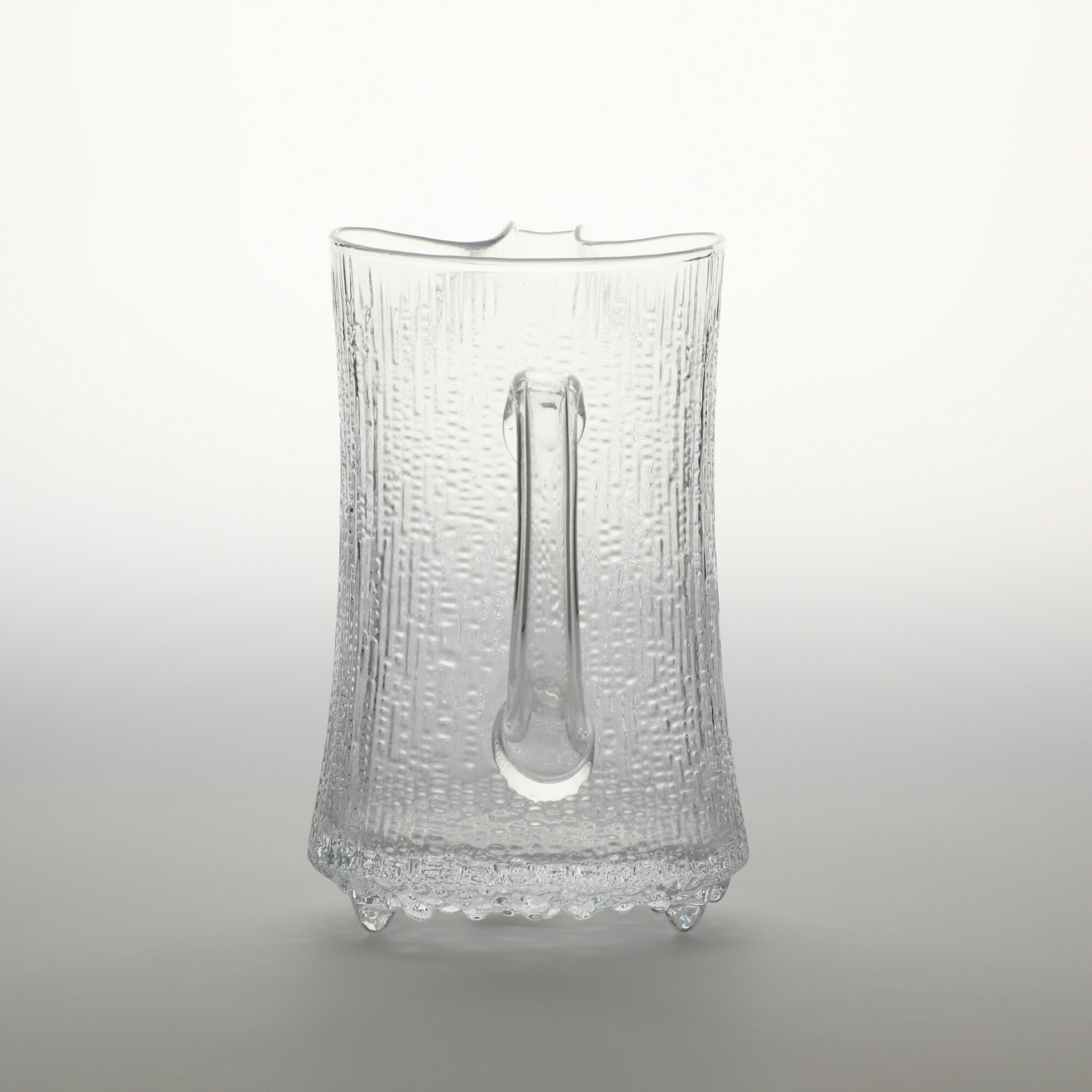 【0039】イッタラ / ウルティマ ツーレ ピッチャー クリア [iittala / Ultima Thule]