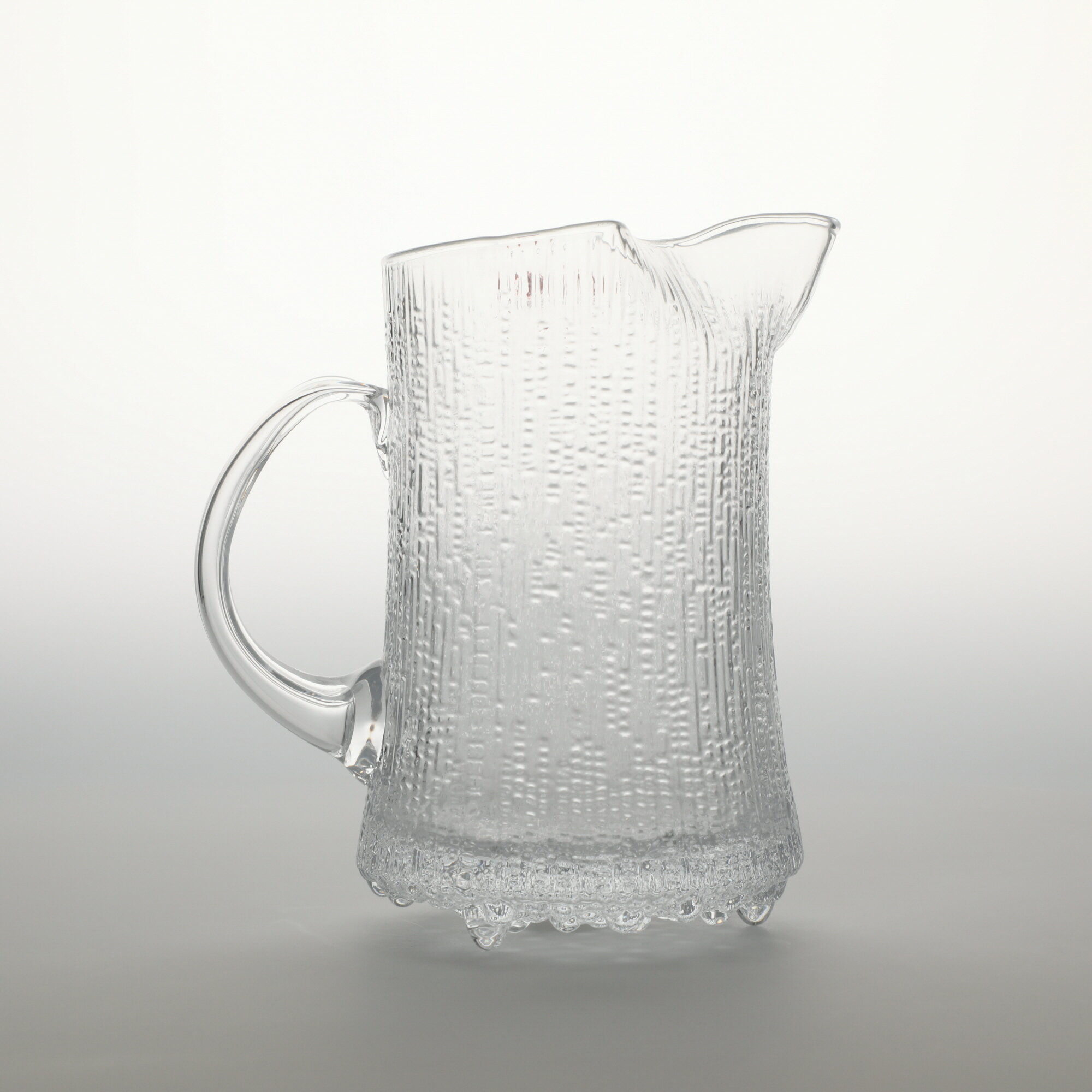 【0048】イッタラ / ウルティマ ツーレ ピッチャー クリア [iittala / Ultima Thule]