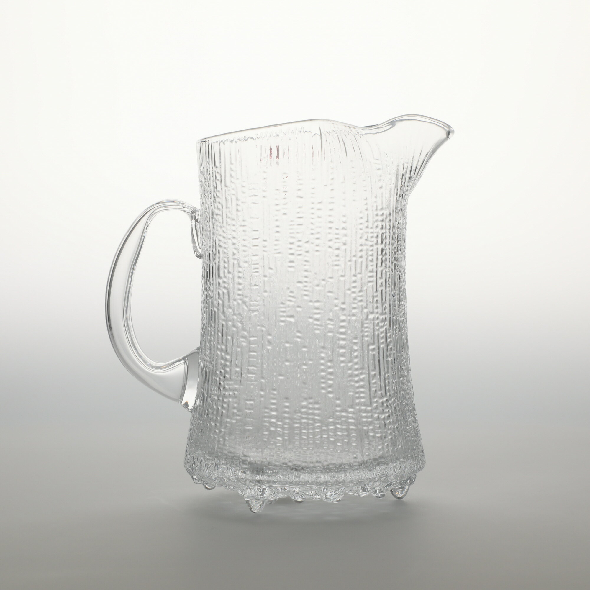 【0050】イッタラ / ウルティマ ツーレ ピッチャー クリア [iittala / Ultima Thule]