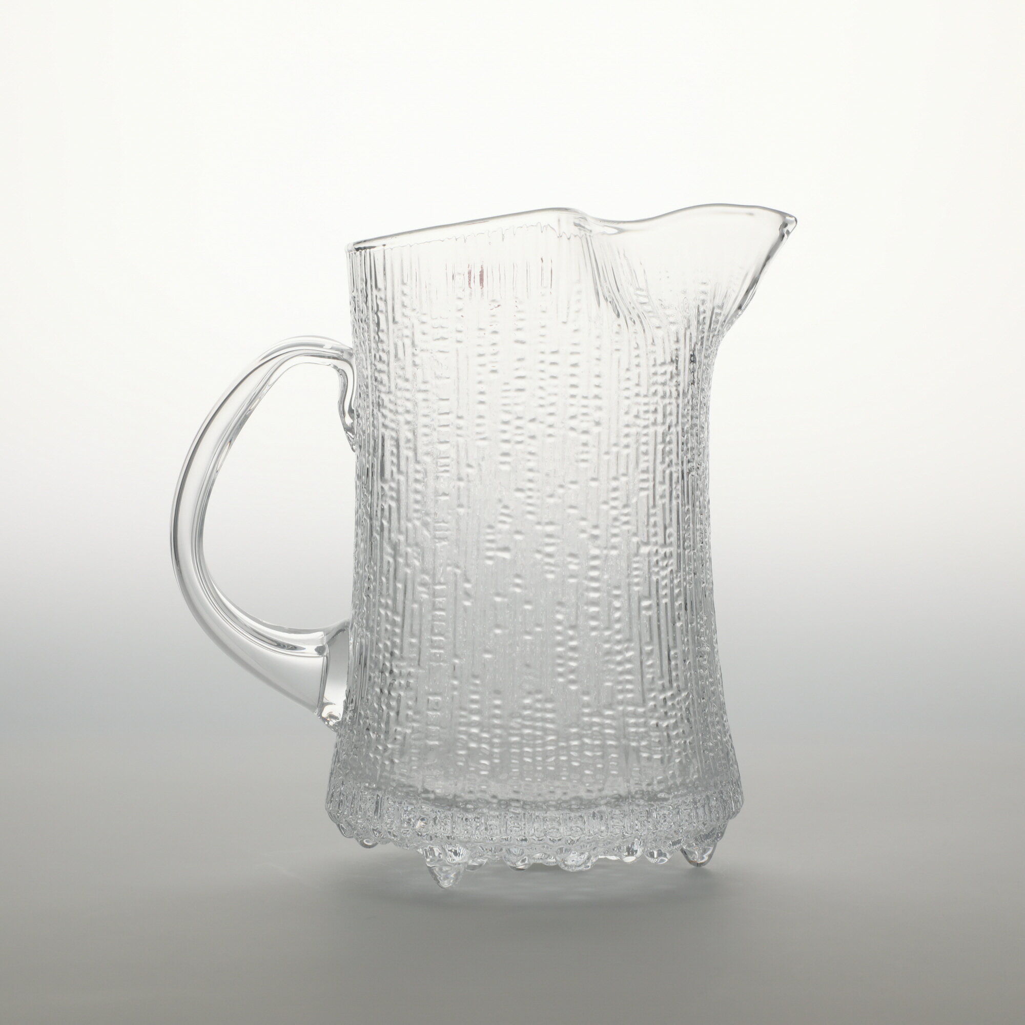 【0053】イッタラ / ウルティマ ツーレ ピッチャー クリア [iittala / Ultima Thule]