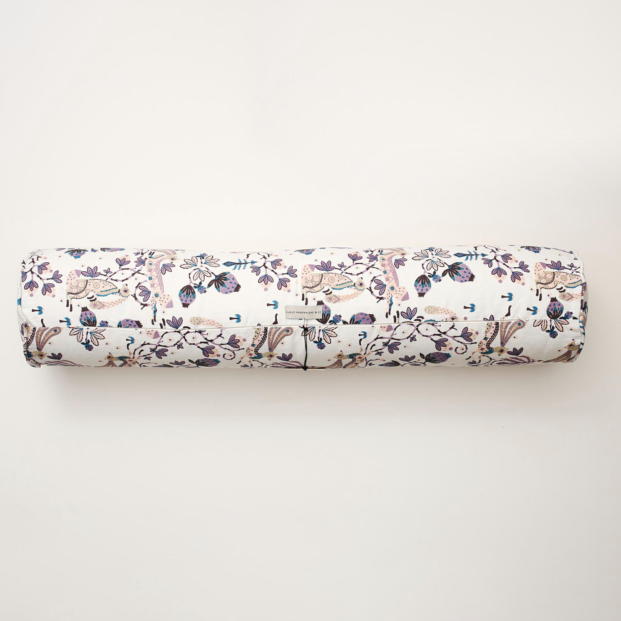 【0017】クラウス ハーパニエミ / クッションカバー ラビット ボルスター 中材付き [Klaus Haapaniemi Rabbit]