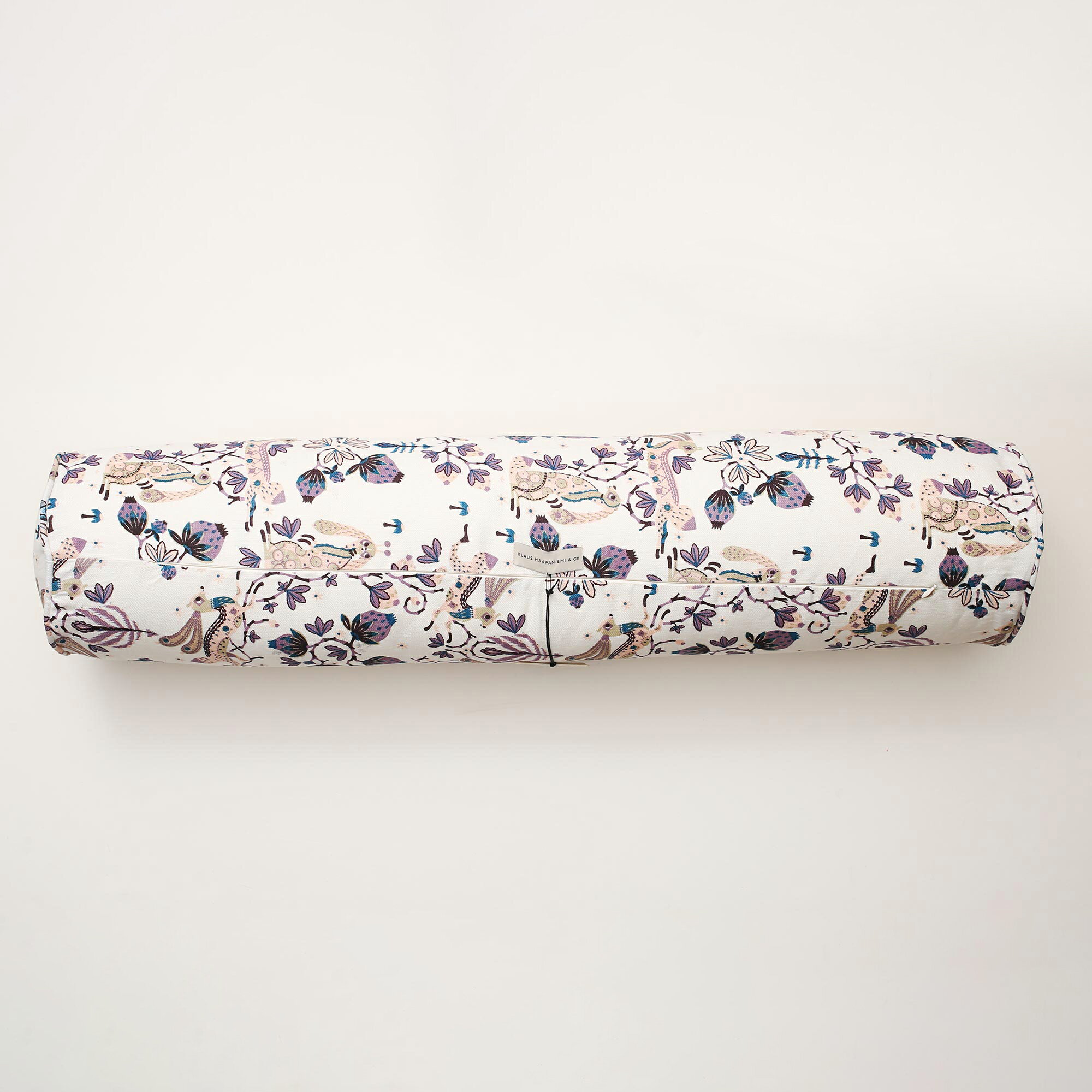 【0019】クラウス ハーパニエミ / クッションカバー ラビット ボルスター 中材付き [Klaus Haapaniemi Rabbit]